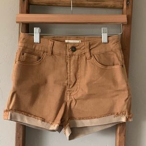 Roll-cuff shorts